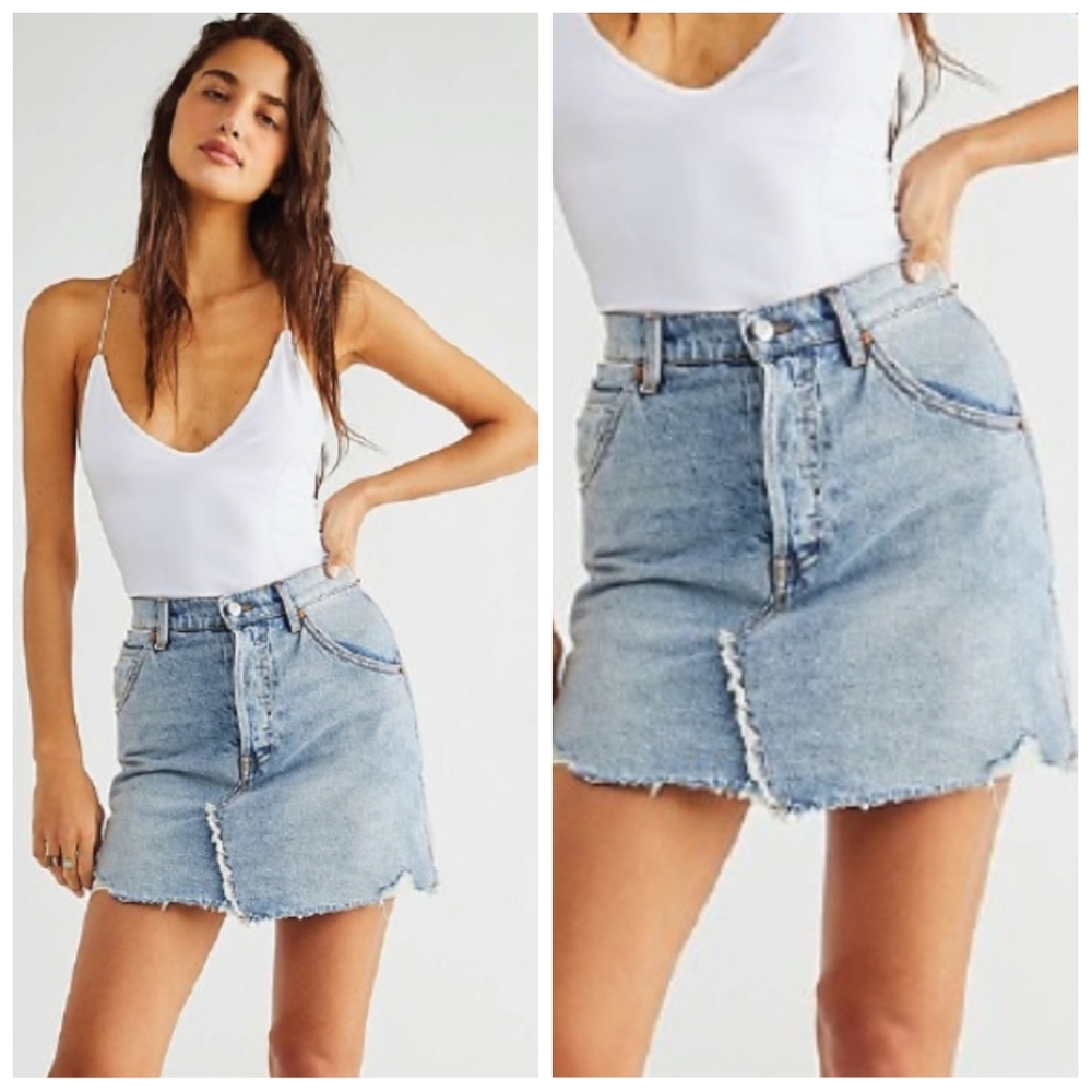 NWT Free People We The Free Brea Cut Off Denim Skirt Women's 30" NEW! Light Wash
